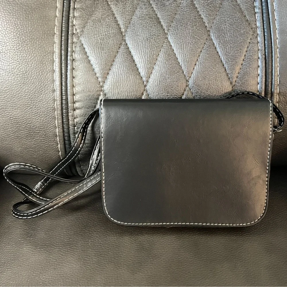 🎁FREE W $35 PURCHASE Faux Leather Handbag Bag Crossbody Satchel Gift Minimalist - Picture 6 of 14